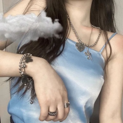 兽设草原场景绘制兽圈群